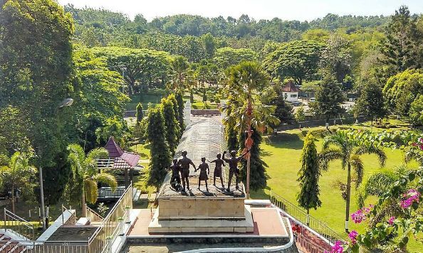 Mengunjungi Monumen Kresek Nan Pilu via @Nanda.firsta
