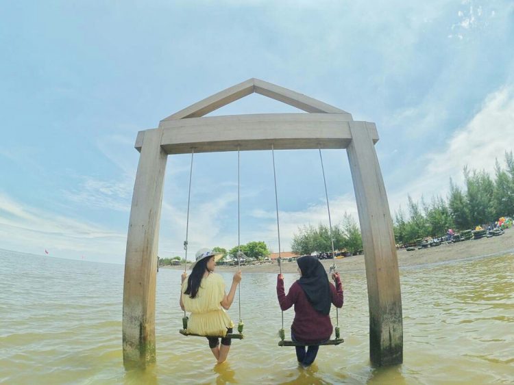 Pantai Duta, 1. Padang Rumput Savana, 2. Probolinggo Punya Miniatur Pulau Madura, Gili Ketapang, 3. Objek Wisata Gunung Bromo, 4. Menikmati Keindahan Puncak B29 Bromo, 5. Wisata Alam Air Terjun Madakaripura, 6. Wisata Air Terjun Umbulan, 7. Liburan Seru ke Gunung Argopuro, 8. Danau Taman Hidup, 9. Air Terjun Watu Lawang, 10. Air Terjun Triban, 11. Air Terjun Kedung Amis, 12. Air Terjun Sumber Pakis II, 13. Berlama-lama di Pantai Bentar, 14. Bukit Bentar Probolinggo, 15. Menikmati Kesejukan Kebun Teh Andung Biru, 16. Relaksasi di Pemandian Air Panas Desa Tiris, 17. Coba Tantangan Arung Jeram Sungai Pekalen, 18. Air Terjun Darungan, 19. Air Terjun Kali Pedati, 20. Danau Ronggojalu, 21. Danau Agung, 22. Ranu Segaran, 23. Menilik Sejarah di Candi Jabung, 24. Candi Kedaton, 25. Taman Wisata Studi Lingkungan (TWSL), 26. Agrowisata Sumberbendo, 27. Liburan Bersejarah di Museum Probolinggo, 28. Nongkrong di Alun-Alun Probolinggo, 29. Mandi-mandi di Kolam Renang TRA, 30. Wisata Mangrove BJBR Probolinggo, 31. Madakaripura Forest Park, 32. Mahoni Grand Park, 33. Masjid Tiban Babussalam, 34. Museum Dr. Mohammad Saleh, 35. Pelabuhan Tanjung Tembaga, 36. Wisata Ranu Merah, 37. B-30 Gunung Bromo, 38. Bromo Terrace, 39. Jiwa Jawa Resort Bromo, 40. Pagupon Bromo Budget Lodge, 41. Air Terjun Jaran Goyang, 42. Bermi Mini Land, 43. Pantai Duta, 44. Pantai Tambak Sari, 45. Gunung Batok, 46. Cikasur, 47. Hutan Damar, 48. Bromo Camp House, 49. Air Terjun Buto Ijo, 50. Air Terjun Dalem, 51. Jembatan Biru Ranon, 52. Wisata Agropolitan, 53. Sumber Naga
