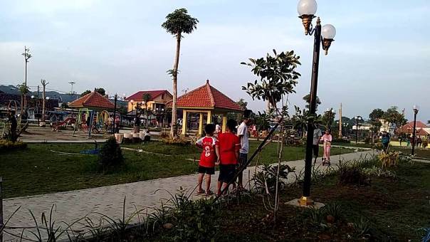 Taman Kota Caruban via Youtube