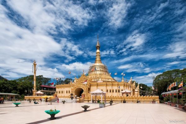 Liburan Seru ke Taman Alam Lumbini, 1. Objek Wisata Bukit Gundaling, 2. Destinasi Wisata Desa Peceren, 3. Liburan Seru ke Taman Alam Lumbini, 4. Wisata Sejarah di Museum Pusaka Karo Berastagi, 5. Mengunjungi Gunung Sinabung, 6. Pemandian Air Panas Lau Sidebuk – Debuk, 7. Wahana Liburan Funland Mickey Holiday, 8. Bersantai di Bukit Kubu Berastagi, 9. Menikmati Sajian Wisata Kuliner di Panatapan, 10. Pasar Buah Berastagi, 11. Spot Wisata Danau Lau Kawar, 12. Wisata Alami Air Terjun Sikulikap, 13. Gereja Inkultruratif Karo Santo Fransiskus Asisi, 14. Gundaling Farm Berastagi, 15. Berkunjung ke Kebun Raya Tongkoh, 16. Mengunjungi Kampung Tradisional Desa Lingga, 17. Trekking ke Gunung Sibayak, 18. Air Terjun Dua Warna Nan Eksotis, 19. Objek Wisata Alam Air Terjun Batu Belah, 20. Sinabung Hill Resort, 21. Penatapan, 22. Rindu Alam Resort, 23. Kebun Madu Efi, 24. Sapo Juma