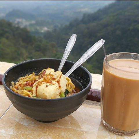 Menikmati Sajian Wisata Kuliner di Penatapan, 1. Objek Wisata Bukit Gundaling, 2. Destinasi Wisata Desa Peceren, 3. Liburan Seru ke Taman Alam Lumbini, 4. Wisata Sejarah di Museum Pusaka Karo Berastagi, 5. Mengunjungi Gunung Sinabung, 6. Pemandian Air Panas Lau Sidebuk – Debuk, 7. Wahana Liburan Funland Mickey Holiday, 8. Bersantai di Bukit Kubu Berastagi, 9. Menikmati Sajian Wisata Kuliner di Panatapan, 10. Pasar Buah Berastagi, 11. Spot Wisata Danau Lau Kawar, 12. Wisata Alami Air Terjun Sikulikap, 13. Gereja Inkultruratif Karo Santo Fransiskus Asisi, 14. Gundaling Farm Berastagi, 15. Berkunjung ke Kebun Raya Tongkoh, 16. Mengunjungi Kampung Tradisional Desa Lingga, 17. Trekking ke Gunung Sibayak, 18. Air Terjun Dua Warna Nan Eksotis, 19. Objek Wisata Alam Air Terjun Batu Belah, 20. Sinabung Hill Resort, 21. Penatapan, 22. Rindu Alam Resort, 23. Kebun Madu Efi, 24. Sapo Juma