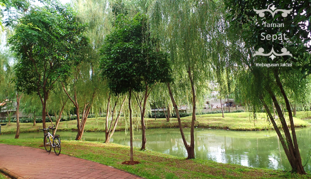 Taman Sepat Pasar Minggu via @Bersepedahan, 1. Taman Margasatwa Ragunan, 2. Tebet Eco Park, 3. Taman Menteng, 4. Kidzania Jakarta, 5. Museum Layang-layang Indonesia, 6. Playparq Kemang, 7. KidCity Transmart Cilandak, 8. Taman Langsat, 9. Taman Spathodea, 10. Hauwke’s Auto Gallery, 11. Setu Babakan, 12. Museum Basoeki Abdullah, 13. Pusat Primata Schmutzer Jakarta, 14. Taman Tabebuya, 15. Museum Satria Mandala, 16. Pondok Indah Water Park, 17. Museum di Tengah Kebun, 18. Taman Ayodia, 19. The Playground, 20. Komunitas Salihara, 21. Museum Harry Darsono, 22. Monumen Patung Dirgantara ‘Tugu Pancoran Tebet’, 23. Taman Literasi Martha Christina Tiahahu, 24. Taman Mataram, 25. Kampung Main Cipulir, 26. Hutan Kota Srengseng Sawah, 27. The Escape Hunt (Tutup), 28. Taman Sepat Pasar Minggu, 28. Taman Tangkuban Perahu, 30. PINISI EDUTAINMENT PARK, 31. Speedy Karting Pancoran (Tutup), 32. Taman Dadap Merah, 33. Flight Experience Gandaria (Tutup), 34. Belanja di Kota Kasablanka, 35. Pasar Santa, 36. Jimbaran Outdoor Tanah Abang, 37. Kemang Food Festival, 38. Rooftop Lucy in The Sky, 39. Taman Tanjung, 40. Museum Reksa Artha