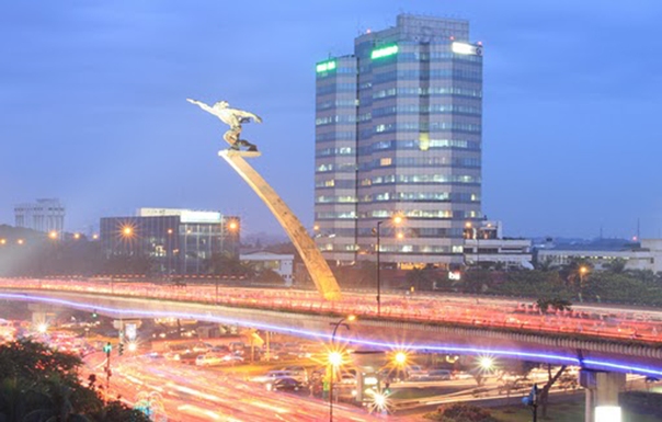 Tugu Pancoran Tebet Nan Melegenda, 1. Taman Margasatwa Ragunan, 2. Tebet Eco Park, 3. Taman Menteng, 4. Kidzania Jakarta, 5. Museum Layang-layang Indonesia, 6. Playparq Kemang, 7. KidCity Transmart Cilandak, 8. Taman Langsat, 9. Taman Spathodea, 10. Hauwke’s Auto Gallery, 11. Setu Babakan, 12. Museum Basoeki Abdullah, 13. Pusat Primata Schmutzer Jakarta, 14. Taman Tabebuya, 15. Museum Satria Mandala, 16. Pondok Indah Water Park, 17. Museum di Tengah Kebun, 18. Taman Ayodia, 19. The Playground, 20. Komunitas Salihara, 21. Museum Harry Darsono, 22. Monumen Patung Dirgantara ‘Tugu Pancoran Tebet’, 23. Taman Literasi Martha Christina Tiahahu, 24. Taman Mataram, 25. Kampung Main Cipulir, 26. Hutan Kota Srengseng Sawah, 27. The Escape Hunt (Tutup), 28. Taman Sepat Pasar Minggu, 28. Taman Tangkuban Perahu, 30. PINISI EDUTAINMENT PARK, 31. Speedy Karting Pancoran (Tutup), 32. Taman Dadap Merah, 33. Flight Experience Gandaria (Tutup), 34. Belanja di Kota Kasablanka, 35. Pasar Santa, 36. Jimbaran Outdoor Tanah Abang, 37. Kemang Food Festival, 38. Rooftop Lucy in The Sky, 39. Taman Tanjung, 40. Museum Reksa Artha