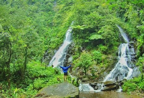 1. Taman Hutan Kota Tulungagung, 2. Kampung Susu Dinasty, 3. Taman Aloon – Aloon Tulungagung, 4. Taman Kali Ngrowo, 5. Agrowisata Belimbing, 6. Pantai Kedung Tumpang, 7. Pantai Molang, 8. Pantai Popoh, 9. Pantai Sanggar, 10. Pantai Sidem, 11. Pantai Pacar, 12. Pantai Godeg, 13. Pantai Coro, 14. Tebing Banyu Mulok, 15. Jambooland Waterpark, 16. Splash Waterpark, 17. Air Terjun Jurang Senggani, 18. Air Terjun Coban Kromo, 19. Air Terjun Kedung Simin, 20. Air Terjun Alas Kandung, 21. Air Terjun Pandan Wangi, 22. Air Terjun Lawean, 23. Candi Penampihan, 24. Candi Dadi, 25. Candi Sanggrahan, 26. Nyawangan Park, 27. Telaga Ngambal, 28. Kedung Tritis, 29. Batu Gedong, 30. Bukit Jomblo, 31. Ranu Gumbolo, 32. Pantai Gerangan, 33. Pantai Brumbun, 34. Pantai Sawah Ombo, 35. Pantai Sioro, 36. Pantai Dlodo, 37. Pantai Klatak Tulungagung , 38. Berburu Sunrise di Pantai Sine, 39. Pantai Lumbung, 40. Pantai Pathok Gebang, 41. Air Terjun Parang Kikis, 42. Jurug Tejo, 43. Gunung Budeg, 44. Candi Boyolangu, 45. Goa Selomangleng, 46. Pantai Ngalur, 47. Sungai Niyama, 48. “Pusat Oleh-oleh” Sentral Kerajinan Industri Marmer, 49. Klenteng Tjoe Tik Kiong, 50. Pantai Pucang Sawit, 51. Waduk Wonorejo, 52. Dokar Dreamland, 53. Gunung Bolo, 54. Wisata Kampung Tani, 55. Goa Pasir, 56. Pantai Gemah, 57. Pantai Patuk Gebang, 58. Pantai Dadap