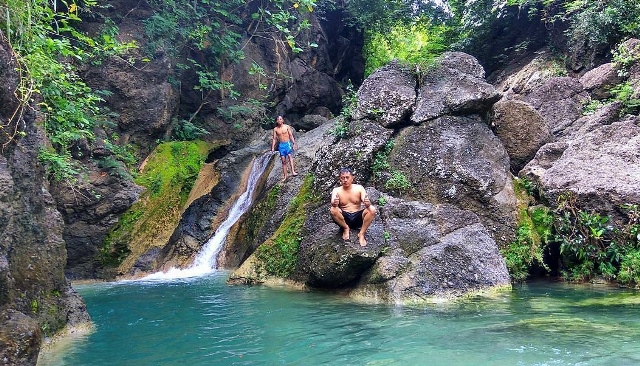 1. Taman Hutan Kota Tulungagung, 2. Kampung Susu Dinasty, 3. Taman Aloon – Aloon Tulungagung, 4. Taman Kali Ngrowo, 5. Agrowisata Belimbing, 6. Pantai Kedung Tumpang, 7. Pantai Molang, 8. Pantai Popoh, 9. Pantai Sanggar, 10. Pantai Sidem, 11. Pantai Pacar, 12. Pantai Godeg, 13. Pantai Coro, 14. Tebing Banyu Mulok, 15. Jambooland Waterpark, 16. Splash Waterpark, 17. Air Terjun Jurang Senggani, 18. Air Terjun Coban Kromo, 19. Air Terjun Kedung Simin, 20. Air Terjun Alas Kandung, 21. Air Terjun Pandan Wangi, 22. Air Terjun Lawean, 23. Candi Penampihan, 24. Candi Dadi, 25. Candi Sanggrahan, 26. Nyawangan Park, 27. Telaga Ngambal, 28. Kedung Tritis, 29. Batu Gedong, 30. Bukit Jomblo, 31. Ranu Gumbolo, 32. Pantai Gerangan, 33. Pantai Brumbun, 34. Pantai Sawah Ombo, 35. Pantai Sioro, 36. Pantai Dlodo, 37. Pantai Klatak Tulungagung , 38. Berburu Sunrise di Pantai Sine, 39. Pantai Lumbung, 40. Pantai Pathok Gebang, 41. Air Terjun Parang Kikis, 42. Jurug Tejo, 43. Gunung Budeg, 44. Candi Boyolangu, 45. Goa Selomangleng, 46. Pantai Ngalur, 47. Sungai Niyama, 48. “Pusat Oleh-oleh” Sentral Kerajinan Industri Marmer, 49. Klenteng Tjoe Tik Kiong, 50. Pantai Pucang Sawit, 51. Waduk Wonorejo, 52. Dokar Dreamland, 53. Gunung Bolo, 54. Wisata Kampung Tani, 55. Goa Pasir, 56. Pantai Gemah, 57. Pantai Patuk Gebang, 58. Pantai Dadap