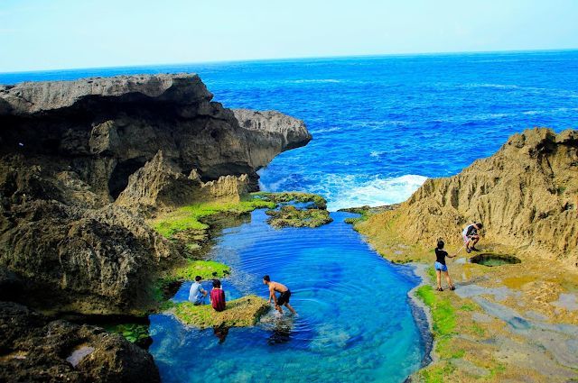 1. Taman Hutan Kota Tulungagung, 2. Kampung Susu Dinasty, 3. Taman Aloon – Aloon Tulungagung, 4. Taman Kali Ngrowo, 5. Agrowisata Belimbing, 6. Pantai Kedung Tumpang, 7. Pantai Molang, 8. Pantai Popoh, 9. Pantai Sanggar, 10. Pantai Sidem, 11. Pantai Pacar, 12. Pantai Godeg, 13. Pantai Coro, 14. Tebing Banyu Mulok, 15. Jambooland Waterpark, 16. Splash Waterpark, 17. Air Terjun Jurang Senggani, 18. Air Terjun Coban Kromo, 19. Air Terjun Kedung Simin, 20. Air Terjun Alas Kandung, 21. Air Terjun Pandan Wangi, 22. Air Terjun Lawean, 23. Candi Penampihan, 24. Candi Dadi, 25. Candi Sanggrahan, 26. Nyawangan Park, 27. Telaga Ngambal, 28. Kedung Tritis, 29. Batu Gedong, 30. Bukit Jomblo, 31. Ranu Gumbolo, 32. Pantai Gerangan, 33. Pantai Brumbun, 34. Pantai Sawah Ombo, 35. Pantai Sioro, 36. Pantai Dlodo, 37. Pantai Klatak Tulungagung , 38. Berburu Sunrise di Pantai Sine, 39. Pantai Lumbung, 40. Pantai Pathok Gebang, 41. Air Terjun Parang Kikis, 42. Jurug Tejo, 43. Gunung Budeg, 44. Candi Boyolangu, 45. Goa Selomangleng, 46. Pantai Ngalur, 47. Sungai Niyama, 48. “Pusat Oleh-oleh” Sentral Kerajinan Industri Marmer, 49. Klenteng Tjoe Tik Kiong, 50. Pantai Pucang Sawit, 51. Waduk Wonorejo, 52. Dokar Dreamland, 53. Gunung Bolo, 54. Wisata Kampung Tani, 55. Goa Pasir, 56. Pantai Gemah, 57. Pantai Patuk Gebang, 58. Pantai Dadap