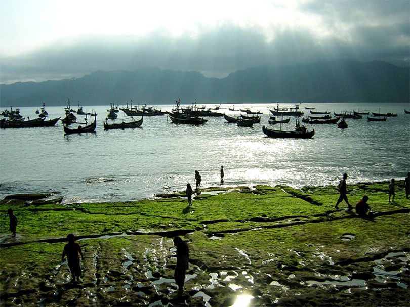 1. Taman Hutan Kota Tulungagung, 2. Kampung Susu Dinasty, 3. Taman Aloon – Aloon Tulungagung, 4. Taman Kali Ngrowo, 5. Agrowisata Belimbing, 6. Pantai Kedung Tumpang, 7. Pantai Molang, 8. Pantai Popoh, 9. Pantai Sanggar, 10. Pantai Sidem, 11. Pantai Pacar, 12. Pantai Godeg, 13. Pantai Coro, 14. Tebing Banyu Mulok, 15. Jambooland Waterpark, 16. Splash Waterpark, 17. Air Terjun Jurang Senggani, 18. Air Terjun Coban Kromo, 19. Air Terjun Kedung Simin, 20. Air Terjun Alas Kandung, 21. Air Terjun Pandan Wangi, 22. Air Terjun Lawean, 23. Candi Penampihan, 24. Candi Dadi, 25. Candi Sanggrahan, 26. Nyawangan Park, 27. Telaga Ngambal, 28. Kedung Tritis, 29. Batu Gedong, 30. Bukit Jomblo, 31. Ranu Gumbolo, 32. Pantai Gerangan, 33. Pantai Brumbun, 34. Pantai Sawah Ombo, 35. Pantai Sioro, 36. Pantai Dlodo, 37. Pantai Klatak Tulungagung , 38. Berburu Sunrise di Pantai Sine, 39. Pantai Lumbung, 40. Pantai Pathok Gebang, 41. Air Terjun Parang Kikis, 42. Jurug Tejo, 43. Gunung Budeg, 44. Candi Boyolangu, 45. Goa Selomangleng, 46. Pantai Ngalur, 47. Sungai Niyama, 48. “Pusat Oleh-oleh” Sentral Kerajinan Industri Marmer, 49. Klenteng Tjoe Tik Kiong, 50. Pantai Pucang Sawit, 51. Waduk Wonorejo, 52. Dokar Dreamland, 53. Gunung Bolo, 54. Wisata Kampung Tani, 55. Goa Pasir, 56. Pantai Gemah, 57. Pantai Patuk Gebang, 58. Pantai Dadap