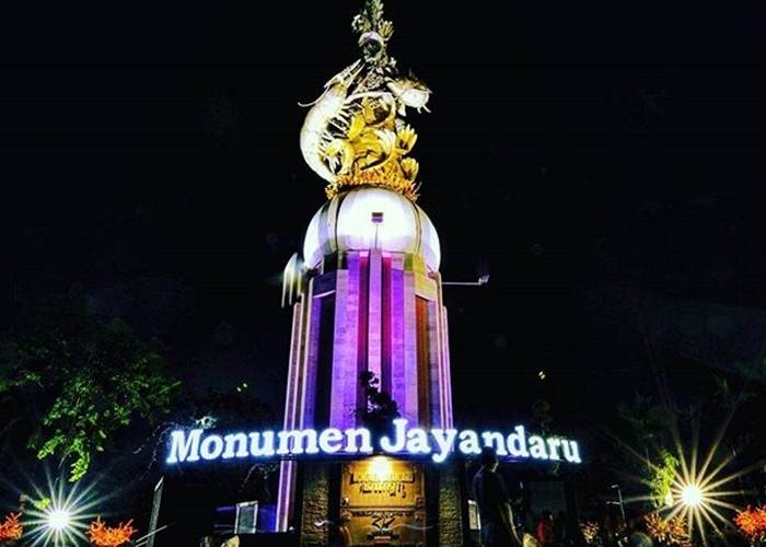 Monumen Jayandaru Sidoarjo via @adysuswanto