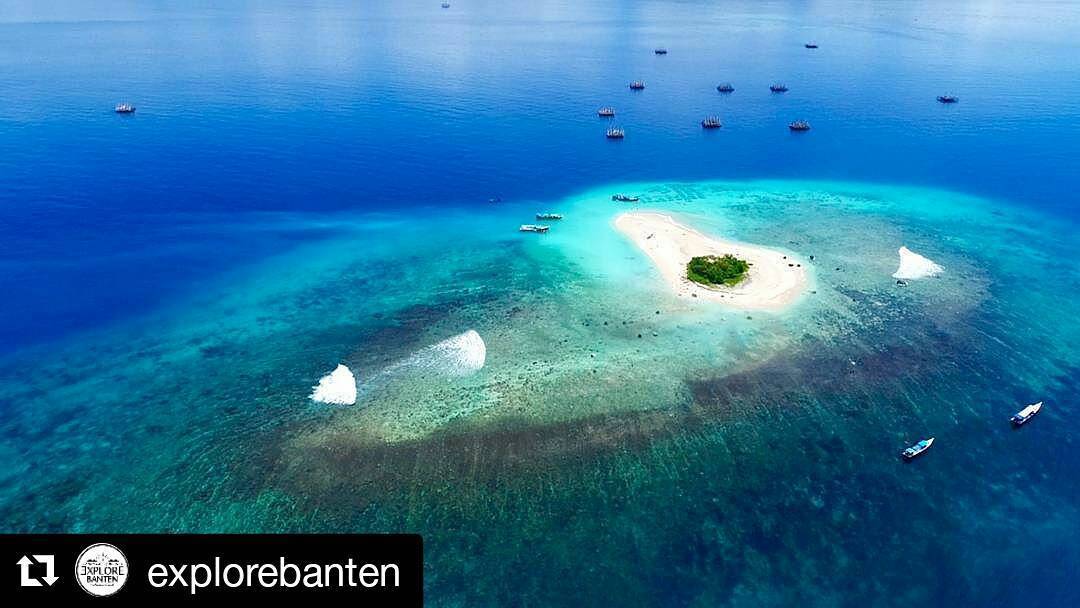 Pulau Badul via @explorebanten, Informasi Umum, Dimana dan Seberapa Luas Taman Ujung Kulon ini?, Titik Destinasi Wisata, Harga Tiket Masuk Taman Ujung Kulon , Jangan Sampai Tersasar, Apalagi Salah Angkutan!, Mulai dari Hotel Melati hingga Resort Siap Dipilih, Hal Wajib dan Hal yang Dilarang Kamu Lakukan Disana