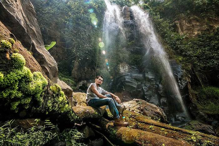 Air Terjun Polo Agung via @jayasudadio, 1. Kawah Ijen Bondowoso, 2. Kawah Wurung, 3. Kawah Ilalang, 4. Gunung Raung, 5. Wisata Pegunungan Hyang Bondowoso, 6. Bukit Seranding Bondowoso, 7. Puncak P28 Bondowoso, 8. Puncak Scorpio Wringin Bondowoso, 9. Bukit Putus Wringin Bondowoso, 10. Bukit Mahadewa Bondowoso, 11. Air Terjun Tancak Kembar, 12. Air Terjun Pulo Agung Bondowoso, 13. Air Terjun Blawan Bondowoso, 14. Air Terjun Solor Bondowoso, 15. Air Terjun Gentongan, 16. Air Terjun Belerang, 17. Air Terjun Polo Agung, 18. Bosamba Rafting Bondowoso, 19. Situs Megalitikum Bondowoso, 20. Tasnan Forest, 21. Pemandian Tasnan Bondowoso, 22. Perkebunan Kopi Arabika Kalisat Jampit, 23. Bendungan Sampean Baru, 24. Alun – Alun Bondowoso, 25. Museum Kereta Api Bondowoso, 26. Taman Krocok Bondowoso, 27. Taman Bunga Villa Afdeling Jampit, 28. Kebun Stroberi Afdeling Jampit, 29. Rawa Indah Almour, 30. Jembatan Gubrih, Bondowoso, 31. Batu So’on (The Stonehenge van Java), 32. Pemandangan Arak – Arak Bondowoso, 33. Taman Galuh Bondowoso, 34. Masjid Agung At – Taqwa Bondowoso, 35. Air Terjun Niagara Mini, 36. Air Terjun Busa, 37. Bukit Jabal Kirmit ala Selandia Baru, 38. Spot Foto Kece “Pohon Pelangi” di Hutan Bogor, 39. Desa Wisata Glingseran, 40. Mendaki Air Terjun di Kalipait, 41. Bukit Ko’ong, 42. Bukit Apetleppet si Bukit Berlapis