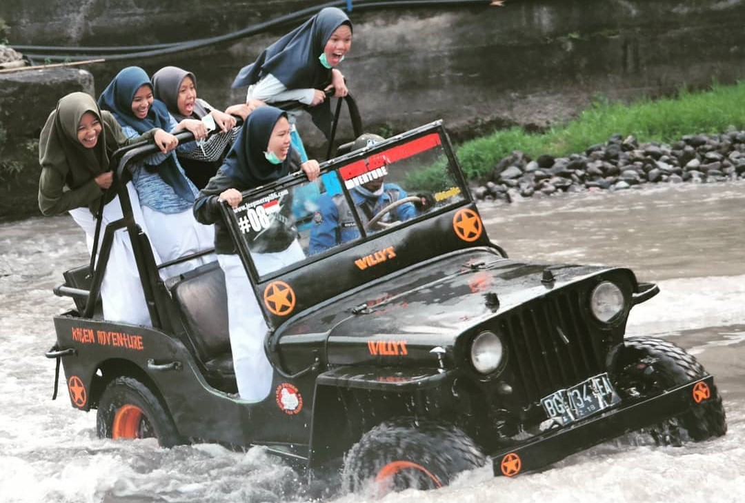 Lava Tour Merapi via @krisnaharja, 1. Candi Prambanan, 2. Candi Ratu Boko, 3. Candi Kalasan, 4. Candi Ijo, 5. Candi Sari, 6. Desa Wisata Kaliurang, 7. Sendratari Ramayana, 8. Objek Wisata Monumen Jogja Kembali (Monjali), 9. Museum Affandi, 10. Objek Wisata Kali Kuning, 11. Museum Gunung Merapi, 12. Museum Ullen Sentalu, 13. Kinahrejo, 14. Goa Jepang, 15. Blue Lagoon Jogja, 16. Jogja Bay Waterpark, 17. Kampung Teletubbies, 18. Batu Alien Cangkringan, 19. Stonehenge Cangkringan, 20. Bukit Klangon Merapi, 21. Tebing Breksi, 22. Trans Studio Mini Jogja, 23. Tlogo Putri Kaliurang, 24. Lava Tour Merapi, 25. Lava Bantal, 26. Omah Salak Sleman, 27. Upside Down World, 28. Taman Pelangi, 29. Green Kayen, 30. Sindu Kusuma Edupark, 31. Tlogo Muncar Kaliurang, 32. Candi Banyunibo, 33. Candi Sambisari, 34. The World Landmarks Merapi Park, 35. Spot Riyadi, 36. Kids Fun Park, 37. Taman Gardu Pandang Kaliurang, 38. Agrowisata Bhumi Merapi, 39. Candi Abang, 40. Museum Mini Sisa Hartaku, 41. Candi Barong, 42. Candi Kimpulan, 43. The Lost World Castle, 44. Bunker Kaliadem Merapi, 45. Embung Tambakboyo, 46. Obelix Hills, 47. Grojogan Watu Purbo, 48. Plunyon Kalikuning, 49. Bukit Turgo, 50. Teras Merapi, 51. Omah Petroek, 52. Sabo Bronggang, 53. Watu Tapak, 54. Studio Alam Gamplong, 55. Kampung Flory, 56. Ledok Sambi, 57. Puri Mataram, 58. Jogja Exotarium, 59. Taman Lampion Kaliurang, 60. Desa Wisata Gabugan, 61. Agrowisata Salak Pondoh Bangunkerto, 62. Desa Wisata Pentingsari, 63. Desa Wisata Kembang Arum, 64. Desa Wisata Kelor, 65. Desa Wisata Pulesari, 66. Kampung Mina Padi Samberembe, 67. Alamanda Jogja Flowers Garden