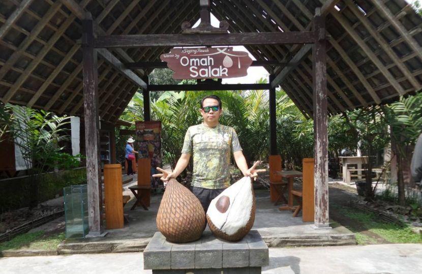 Omah Salak Sleman via @fxgregoriuseric, Lokasi Desa Wisata Kaliurang, Fasilitas yang Ada di Kawasan Desa Wisata Kaliurang, Harga Tiket Masuk Taman Wisata Kaliurang, Daya Tarik Desa Wisata Kaliurang, Kuliner Khas Kaliurang yang Wajib Dicoba, Tips dan Saran Berlibur
