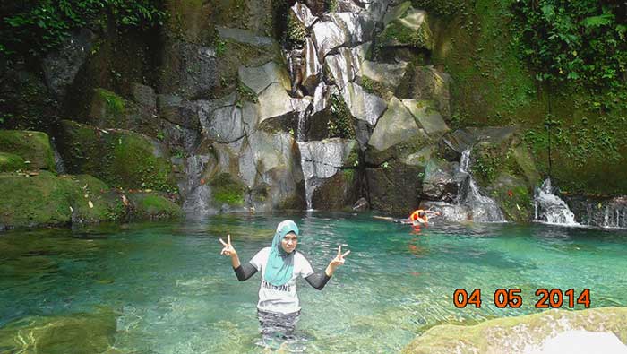 Pantai Florida via Gobatak, 1. Wisata Jona Garden, 2. BIESTRO INDONESIA ( Taman Berkuda dan Memanah Binjai ), 3. Sawah Lukis, 4. Kolam Abadi Langkat, 5. Air Terjun Siluman Namo Belanga, 6. Namu Sira – Sira, 7. Pantai Florida / Pemandian Air Namu Ukur, 8. Kampung Kuliner Binjai, 9. Pasar Kaget Binjai, 10. Taman Merdeka Kota Binjai, 11. Arung Jeram Sungai Bingei, 12. Taman Selfie, 13. Taman Balita Kota Binjai, 14. Stasiun Binjai, 15. Taman Remaja Binjai, 16. Taman Edukasi Binjai, 17. Masjid Raya Binjai, 18. Belanja di Binjai Super Mall, 19. Kolam Renang Qitaro, 20. Taman RTH Dewi Sri, 21. Shri Raja Rajesvari Amman Padang Cermin Koil, 22. Pantai SB, 23. Titik Nol Kota Binjai, 24. Kolam Renang Tirta Raerim, 25. Kuil Shri Mariamman, 26. Kolam Renang Licia, 27. Kolam Renang Dendang Tirta, 28. Brahrang Asri Swimming Pool, 29. Kolam Renang Tirta Mulia, 30. Masjid Agung Binjai, 31. Tugu Perjuangan 1945, 33. Rumah Makan Irian Binjai