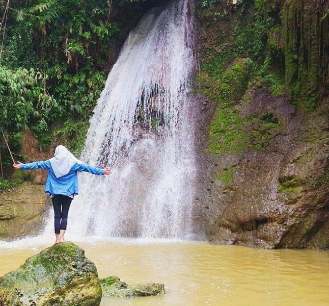 Air Terjun Durbugen via @dinaashidafm