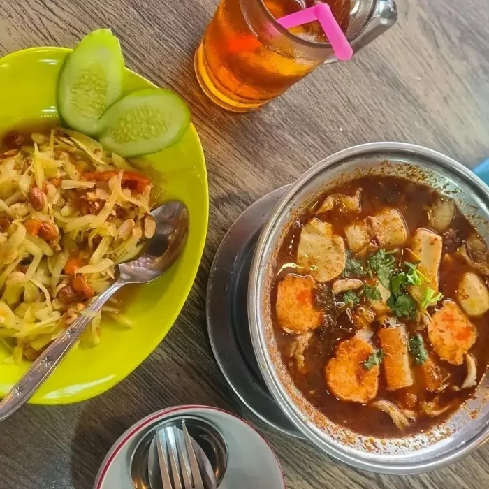 Bangkok Tomyum via Instagram.com @foodcheck_id, Sejarah Berdirinya Taman Jajan Bintaro , Lokasi dan Cara Menuju Taman Jajan, Jam Buka Taman Jajan CBD Bintaro, Fasilitas di Taman Jajan CBD Bintaro, Kuliner di Taman Jajan Bintaro