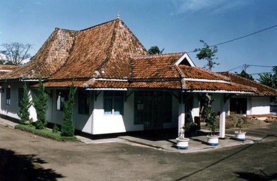 Bekas Gedung Pendopo Kecamatan Saketi, Tempat Wisata di Pandeglang Paling Hits, Wisata Sejarah di Pandeglang  , Wisata Religi di Pandeglang, Tempat Wisata di Pandeglang yang Lainnya, Tempat Wisata di Sekitar Pandeglang