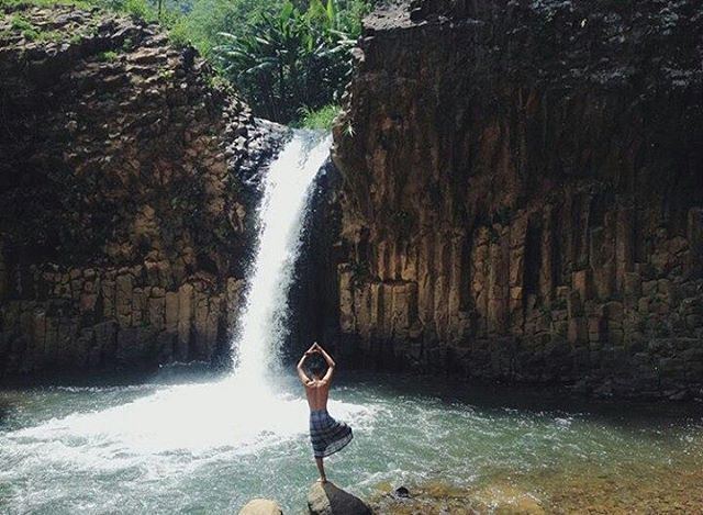 Curug Agung Batang via IG, 1. Pantai Ujung Negoro Batang, 2. Pantai Celong, 3. Pantai Jodo Gringsing Batang, 4. Pantai Sigandu Batang – Safari Beach Jateng, 5. Kebun Teh Pagilaran Batang, 6. Curug Sijeglong, 7. Curug Agung Batang, 8. Curug Bidadari, 9. Curug Sodong, 10. Curug Genting Blado, 11. Rivertubing di Kali Lampir, 12. Telaga Dringo Batang, 13. Pemandian Air Panas Sangu Banyu, 14. Agrowisata Salak Sodong Batang, 15. Taman Budaya dan Rekreasi Kramat, 16. Batang Dolphin Center, 17. Ecopark Bandar, 18. Desa Wisata Pranten, 19. Goa Jepang (Tutup), 20. Tubing Pandansari Batang, 21. Pantai Pelabuhan Perikanan Batang, 22. Pantai Buntu – Pantai Jodo, 23. Batu Gamelan Batang, 24. Agrowisata Selopajang Timur, 25. Puncak Patran, 26. Wisata Alam Sikembang, 27. Curug Gombong, 28. Curug Botoh, 29. Curug Kanoman, 30. Green House Sri Tani Lestari – Taman Bunga Krisan, 31. Rumah Pohon Tombo (Tutup), 32. Curug Sipitung, 33. Curug Lojahan, 34. Pantai Sicepit – Pantai Segolok, 35. Jembatan Buntu Sengon, 36. Wana Wisata Polowono, 37. Pandang Sri Gunung, 38. Curug Sidangkrong, 39. Hutan Kota Rajawali Batang