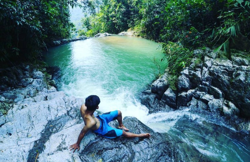 Curug Cihear via @jons_iskan, 1. Pantai Karang Bokor, 2. Pantai Pasir Putih Sawarna, 3. Curug Ciporolak, 4. Curug Cihear, 5. Curuh Kanteh, 6. Agrowisata Kebun Teh Cikuya, 7. Curug Kumpay, 8. Curug Cibangkit, 9. Curug Sipayung, 10. Situ Palayangan, 11. Pantai Talanca, 12. Wisata Seni Batik Khas Lebak, 13. Situs Cibedug, 14. Wisata Air Panas Senanghati, 15. Pantai Suka Hujan, 16. Pantai Cihara, 17. Pantai Goa Langir Sawarna, 18. Gua Seribu Candi, 19. Wisata Tapak Kaki Raksasa si Kabayan, 20. Wisata Air Panas Cipanas, 21. Wisata Kampung Baduy, 22. Pantai Karang Malang, 23. Objek Wisata Samaun’s Hill Park, 24. Pantai Ciantir, 25. Pantai Bagedur, 26. Pantai Tanjung Layar, 27. Curug Munding, 28. Situ Cicinta, 29. Curug Sata, 30. Wisata Arung Jeram Sungai Ciberang, 31. Curug Cimayang, 32. Gua Maria Bukit Kanada, 33. Alun – alun Rangkasbitung, 34. Museum Multatuli Lebak, 35. Pantai Karang Songsong