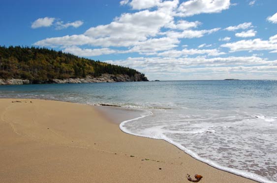 Pantai Lontar via Job-like, 1. Taman Wisata MBS, 2. Aqualand Serang, 3. Pantai Cibereum Anyer, 4. Pantai Marbella Anyer, 5. Pantai Sambolo, 6. Pantai Anyer, 7. Rumah Hutan Cilowong, 8. Pulau Lima, 9. Napak Tilas Kerajaan Islam di Serang Banten, 10. Pantai Marina Anyer, 11. Pantai Florida Indah Anyer, 12. Pantai Jambu, 13. Pantai Karang Bolong, 14. Pulau Tunda, 15. Curug Leuwibumi, 16. Situ Rawa Arum, 17. Pulau Sangiang, 18. Pantai Lontar, 19. Vihara Avalokitesvara, 20. Wisata Agro Bukit Waruwangi, 21. Pantai Labuan, 22. Danau Rowa Dano, 23. Cagar Alam Pulau Dua, 24. Danau Tasikardi, 25. Hutan Kayu Putih Kragilan, 26. Gunung Pinang, 27. Masjid Tanpa Kubah, Masjid Pecinan Tinggi, 28. Danau Kaolin Bekas Tambang Pasir Ciomas, 29. Arung Jeram Tubing Cikalumpang, 30. Pemandian Cirahab – Curug Goong, 31. Curug Cigumawang, 32. Curug Leuwi Tomo, 33. Benteng Speelwijk, 34. Alun-alun Barat Kota Serang Banten, 35. Pantai Gopek Karangantu, 36. Kerkhoff, 37. Situs Banten Girang, 38. Museum Negeri Banten, 39. Taman Rekreasi Wulandira, 40. Curug Cikotak, 41. Curug Sawer, 42. Masjid Agung Banten, 42. Pos Pengamatan Gunungapi Krakatau (Pasauran), 44. Goa Cilayang, 45. Curug Betung