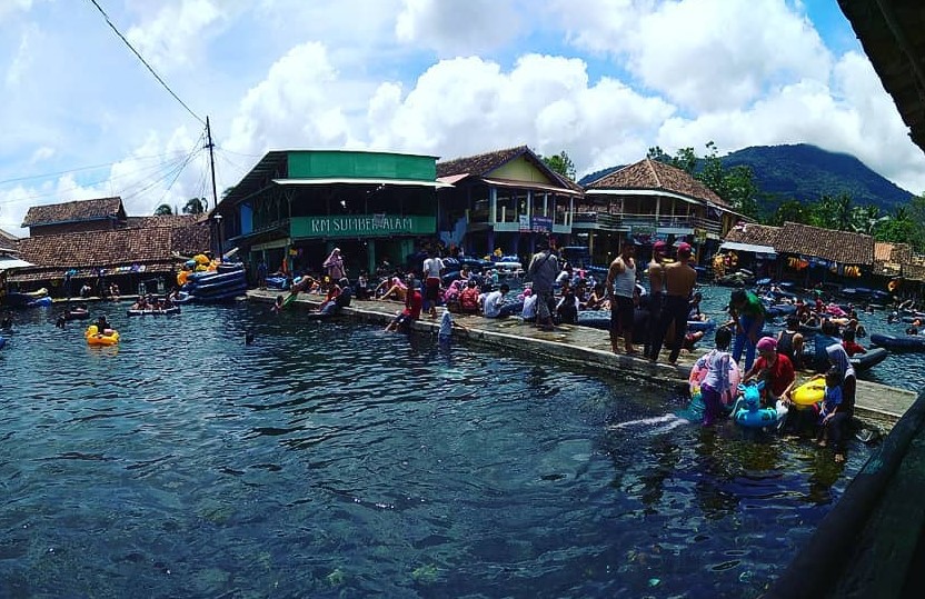 Pemandian Cikoromoy via @rizkido_27, Tempat Wisata di Pandeglang Paling Hits, Wisata Sejarah di Pandeglang  , Wisata Religi di Pandeglang, Tempat Wisata di Pandeglang yang Lainnya, Tempat Wisata di Sekitar Pandeglang
