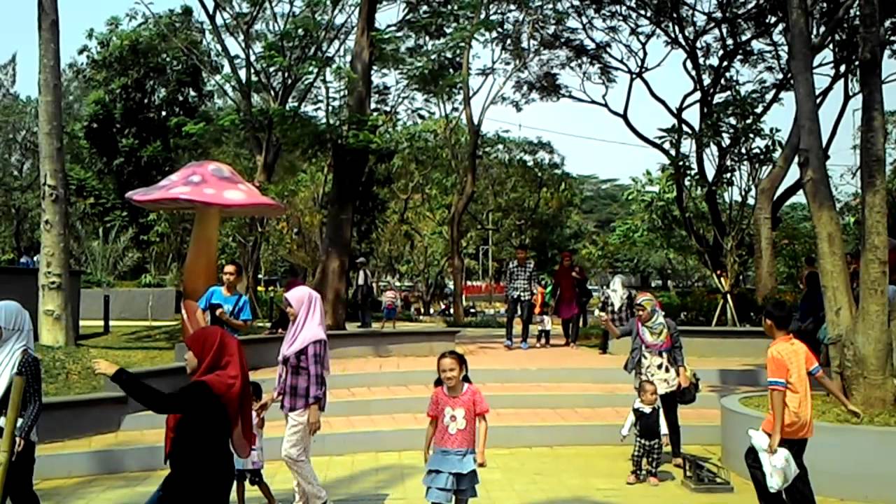 Pengunjung di Taman Potret via Bantenprov, 1. Tempat Wisata Pantai Tanjung Pasir di Tangerang, 2. Tanjung Kait di Tangerang, 3. Wisata Religi Masjid Al-Adzom di Tangerang, 4. Objek Wisata Bendungan Pintu Air Sepuluh di Tangerang, 5. Wisata Seru ke Masjid Pintu Seribu di Tangerang, 6. Destinasi Wisata Pulau Cangkir di Tangerang, 7. Objek Wisata Situ Cipondoh di Tengerang, 8. Liburan Seru ke Marcopolo Water Adventure di Tangerang, 9. Tempat Wisata Keluarga Ocean Park Water Adventure di Tangerang Selatan, 10. Objek Wisata Taman Buaya Tanjung Pasir di Tangerang, 11. Tempat Wisata Alam Hutan Kota BSD di Tangerang, 12. Tempat Wisata Keluarga Water World Citra Raya di Tangerang, 13. Destinasi Wisata Seru ke Kawasan Lippo Karawaci di Tangerang, 14. Tempat Wisata Belanja Kawasan Gading Serpong, 15. Tempat Wisata Kuliner Enak Flavor Bliss Alam Sutera di Tangerang, 16. Objek Wisata Klenteng Boen Tek Bio di Tangerang, 17. Telaga Cisoka, 18. Tebing Koja, 19. Taman Wisata Pulau Situ Gintung, 20. Taman Potret, 21. Citra Raya World of Wonders, 22. Taman Gajah Tunggal, 23. Kandank Jurank Doank, 24. Situ Cihuni, 25. Situ Bulakan, 26. Scientia Square Park, 27. Tanah Tingal, 28. Upside Down World Alam Sutera, 29. Wisata Alam Hutan Kota, 30. Garden Lantern Maze Market, 31. Pasar Lama Tangerang, 32. Taman Prestasi, 33. Taman Kunci Cikokol, 34. Phi Phi Club Greenwich Park, 35. BX Rink, 36. Branchsto Equestrian Park, 37. Benteng Heritage Museum, 38. Amsterdam Waterpark, 39. Sakura Garden AEON Mall, 40. Kampung Bekelir, 41. Taman Bambu, 42. Taman Kota 1 BSD, 43. Kelenteng Sampo Tay Jin, 44. Froggy BSD, 45. BSD Xtreme Park, 46. Fun Park WaterBoom, 47. Taman Menteng Bintaro, 48. Boen Hay Bio Temple, 49. Little Jungle Playground, 50. Klenteng Tjo Soe Kong, 51. Vihara Padumuttara, 52. Keramat Solear, 53. Cisadane, 54. Summarecon Mall Serpong, 55. Danau Tomang, 56. Fun and Fit Qbig, 57. Monumen Lengkong, 58. Flying Deck Cisadane, 59. Taman Pisang, 60. Taman Kunang-Kunang, 61. Taman Pramuka, 62. Batavia Splash Water Adventure, 63. Pulo Saiji Water Adventure