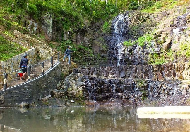 Air Terjun Grenjengan Jolong via Lihat, 1. Pantai Banyutowo, 2. Hutan Mangrove Pantai Sambilawang Pati, 3. Alun-alun Simpang Lima Pati, 4. Pulau Seprapat, 5. Waduk Gunung Rowo Pati, 6. Waduk Seloromo, 7. Pati Night Carnival, 8. Juwana Water Fantasy, 9. Klating Pucakwangi, 10. Kebun Kopi Jolong, 11. Situs Bersejarah Candi Kayen, 12. Goa Wareh, 13. Sendang Sani Pati, 14. Air Terjun Grenjengan Jolong, 15. Air Terjun Tadah Hujan Pati, 16. Makam Syekh Mutamakkin, 17. Makam Syekh Jangkung Saridin, 18. Wisata Industri PT. Dua Kelinci, 19. Desa Wisata Pemancingan Talun, 20. Pintu Gerbang Majapahit, 21. Petilasan Kadipaten Pati Genuk Kemiri, 22. Goa Pancur, 23. Lorodan Semar, 24. Kran Air Raksasa Melayang, 25. Vihara Gunung Wungkul, 26. Bumi Perkemahan Regaloh, 27. Air Terjun Selonatah, 28. Air Terjun Tretes Tlogowungu, 29. Haul Sunan Prawoto, 30. Hutan Kota Kalidoro, 31. Air Terjun Grenjengan Sewu, 32. Bukit Pandang Duren Sawit, 33. Hutan Pinus Pangonan, 34. Sego Gandul, 35. Sego Tewel Tambak Romo