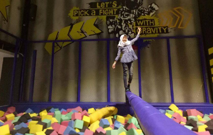 Amped Trampoline Park via @gitaa_31, 1. Taman Impian Jaya Ancol, 2. Suaka Margasatwa Muara Angke, 3. Museum Bahari, 4. Sea World Ancol, 5. Dunia Fantasi atau Dufan, 6. Taman Wisata Alam (TWA) Angke Kapuk, 7. Ocean Dream Samudra Ancol, 8. Allianz Eco Park, 9. Amped Trampoline Park, 10. Taman Jogging 1 Kelapa Gading, 11. Taman Waduk Pluit, 12. Taman Hutan Kota Penjaringan, 13. Rumah Si Pitung, 14. Marunde Beach, 15. Atlantis Water Adventure, 16. Alive Museum Ancol, 17. Pantai beach pool ancol, 18. Taman Ismail Marzuki (TIM), 19. Danau Sunter, 20. Kawasan Ekowisata Mangrove PIK, 21. Faunaland Ancol, 22. Pasar Seni, 23. Taman Walang Baru, 24. Jakarta Bird Land, 25. Ecopark Club House, 26. Pantai Karnaval Ancol, 27. San Antonio Beach PIK 2, 28. Danau Cincin, 29. Taman Bintaro, 30. Taman Rawa Badak Utara, 31. Taman Segitiga – Gorontalo, 32. Bounce Street Asia, 34. Bahtera Jaya Ancol, 35. Kawasan Pelabuhan Sunda Kelapa, 36. Kampung Tugu, 37. Sentra Perikanan Muara Angke, 38. Kampung Marunda, 39. Kampung Luar Batang