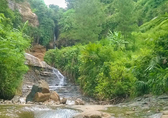 Curug Abang, Rekomendasi Tempat Wisata di Jawa Tengah, Tempat Wisata di Semarang Jawa Tengah, Tempat Wisata di Salatiga Jawa Tengah, Tempat Wisata di Purwokerto Jawa Tengah, Tempat Wisata di Purworejo, Tempat Wisata di Jawa Tengah Hits Lainnya
