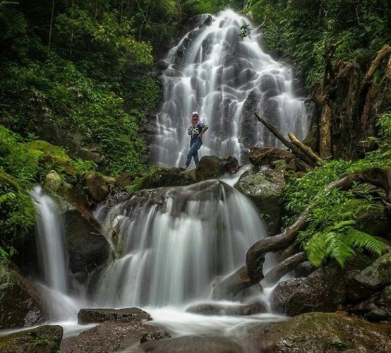 Curug Corong Kendal via @d_hutahean