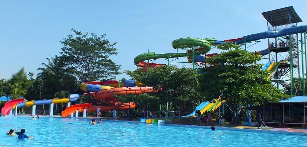Kolam Renang Hairos Waterpark via Hairos, 1. Kolam Renang Istiqlal, 2. Bimo Utomo Waterpark, 3. Green Dim Park, 4. Kolam Renang Nabontar, 5. Kolam Renang Bumi Asri, 6. Kolam Renang Tamora Indah Waterpark, 7. Kolam Renang Wonders Waterworld, 8. Kolam Renang Graha Metropolitan, 9. Kolam Renang Hairos Waterpark, 10. Kolam Renang Cemara Asri, 11. Kolam Renang Citra Garden Waterpark, 12. Kolam Renang Bahagia Medan, 13. Infinity Swimming Pool Adi Mulia Hotel, 14. Kolam Renang Hotel Danau Toba International, 15. Kolam Renang Tirta Marelan (Tutup), 16. Kolam Renang Pantai Cermin Waterpark, 17. Kolam Renang Seksama Indah