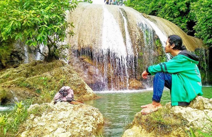 Lorodan Semar via @tulus_bayu, 1. Pantai Banyutowo, 2. Hutan Mangrove Pantai Sambilawang Pati, 3. Alun-alun Simpang Lima Pati, 4. Pulau Seprapat, 5. Waduk Gunung Rowo Pati, 6. Waduk Seloromo, 7. Pati Night Carnival, 8. Juwana Water Fantasy, 9. Klating Pucakwangi, 10. Kebun Kopi Jolong, 11. Situs Bersejarah Candi Kayen, 12. Goa Wareh, 13. Sendang Sani Pati, 14. Air Terjun Grenjengan Jolong, 15. Air Terjun Tadah Hujan Pati, 16. Makam Syekh Mutamakkin, 17. Makam Syekh Jangkung Saridin, 18. Wisata Industri PT. Dua Kelinci, 19. Desa Wisata Pemancingan Talun, 20. Pintu Gerbang Majapahit, 21. Petilasan Kadipaten Pati Genuk Kemiri, 22. Goa Pancur, 23. Lorodan Semar, 24. Kran Air Raksasa Melayang, 25. Vihara Gunung Wungkul, 26. Bumi Perkemahan Regaloh, 27. Air Terjun Selonatah, 28. Air Terjun Tretes Tlogowungu, 29. Haul Sunan Prawoto, 30. Hutan Kota Kalidoro, 31. Air Terjun Grenjengan Sewu, 32. Bukit Pandang Duren Sawit, 33. Hutan Pinus Pangonan, 34. Sego Gandul, 35. Sego Tewel Tambak Romo