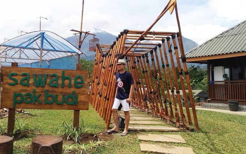 Sawahe Pak Budi via @wisata.kebunpakbudi, 1. Kawasan Tretes, 2. Taman Safari Prigen, 3. Pantai Lekok, 4. Gunung Bromo, 5. Bukit Flora, 6. Condido Agro Herbal, 7. Finna Golf & Club Resort, 8. Pantai Penunggul, 9. Pemandian Alam Banyu Biru Pasuruan, 10. Candi Jawi, 11. Candi Gunung Gangsir, 12. Danau Ranu Grati, 13. Kebun Raya Purwodadi, 14. Kebun Apel Khrisna, 15. Agrowisata Bhakti Alam Pasuruan, 16. Air Terjun Gumandar, 17. Air Terjun Sumber Nyonya, 18. Air Terjun / Coban Cemoro Gading, 19. Coban Waru Pasuruan, 20. Coban Rambut Moyo, 21. Air Terjun Kakek Bodo Pasuruan, 22. Air Terjun Putuk Truno, 23. Saygon Waterpark, 24. Sawahe Pak Budi, 25. The Taman Dayu, 26. Alun-alun Pasuruan, 27. Taman Pakuncen, 28. Taman GOR Untung Suropati, 29. Taman Sekargadung, 30. Hutan Mangrove Nguling, 31. Air Terjun Baung, 32. Air Terjun Alap-alap di Pasuruan, 33. Air Terjun Tundo Pitu di Pasuruan, 34. Masjid Cheng Hoo Pandaan, 35. Curug Coban Watu, 36. Saygon Night Park, 37. Kedawung Agro Selfie, 38. Reco Kembar, 39. Pemandian Taman Ria Suropati, 40. Taman Hayati, 41. Candi Belahan (Candi Sumber Tetek)