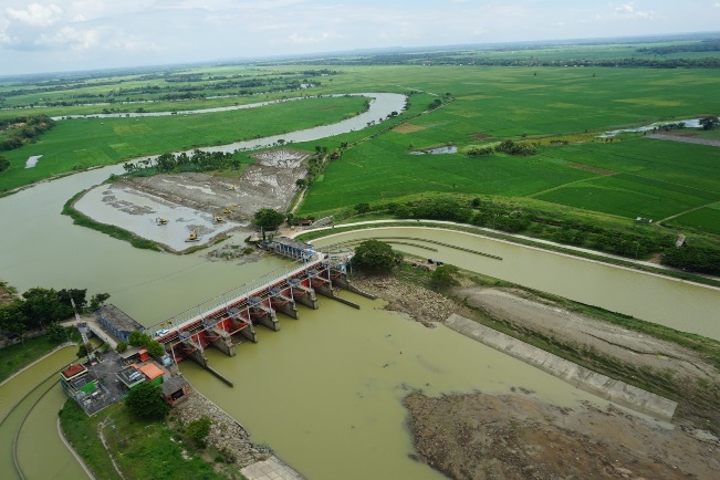 Waduk Klambu via Jalanwisata, 1. Waduk Kedung Ombo, 2. Waduk Klambu, 3. Waduk Cindelaras, 4. Waduk Nglangon, 5. Objek Wisata Bledug Kuwu Grobogan, 6. Goa Macan dan Goa Lowo, 7. Goa Urang Grobogan, 8. Wisata Api Abadi Mrapen, 9. Air Terjun Gulingan, 10. Air Terjun Widuri, 11. Objek Wisata Jati Pohon Indah, 12. Objek Wisata Lumpur Kesongo, 13. White Canyon, 14. Kalibiru Grobogan, 15. Kedung Kempul, 16. Sendang Coyo Grobogan, 17. Tugu Lasi, 18. Danau Resto Purwodadi, 19. Kolam Renang Ayodya, 20. Desa Wisata Banjarejo, 21. Bendungan Klambu, 22. Waduk Gambringan, 23. Masjid K.H. Burham, 24. Cindelaras, 25. Taman Remaja Pungkruk, 26. Agrowisata Kebun Blimbing Grobogan, 27. Makam Ki Ageng Selo, 28. Waterboom Mulia Klambu, 29. Waterpark ‘n Snow Gubug, 30. Master Park Purwodadi – Aircraft and Air Travel Master Park, 31. Arung Jeram Grobogan, 32. Wisata Tengah Sawah (WTS), 33. Grojogan Jati Anom, 34. Waduk Butak, 35. Bendungan Glapan Munir, 36. Waduk Sidorejo, 37. Bendungan Dumpil, 38. Wisata Air Terjun Taruman, 39. Sendang Keongan, 40. Grojogan Kinasih, 41. Air Terjun Nganyongan, 42. Puncak Pelangi Gunung Ulo, 43. Menara Simpang Lima, 44. Air Terjun Watu Ondo, 45. Air Terjun Bengkat, 46. Kedung Tlawah, 47. Grojogan Ngrandu