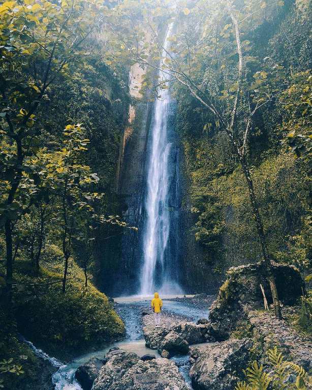 Air Terjun Sidoharjo via @cuyskmc, Lokasi Wisata Alam Air Terjun Sidoharjo, Rute Menuju Lokasi Wisata Air Terjun Sidoharjo, Harga Tiket Masuk Air Terjun Sidoharjo, Fasilitas Tambahan Di Air Terjun Sidoharjo, Pesona Alam Air Terjun Sidoharjo, Tips Berlibur