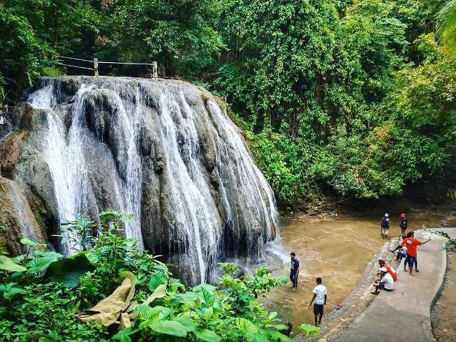 Goa Kebon Krembangan via @agriaryoko, 1. Kalibiru, 2. Waduk Sermo, 3. Gunung Ijo, 4. Puncak Suroloyo, 5. Kebun Teh Nglinggo, 6. Puncak Gunung Lanang, 7. Waduk Mini Kleco, 8. Goa Kiskendo, 9. Kedung Pedut, 10. Air Terjun Sidoharjo, 11. Air Terjun Grojogan Sewu, 12. Pantai Glagah, 13. Pantai Trisik, 14. Pantai Congot, 15. Wildlife Rescue Center, 16. Puncak Widosari, 17. Arung Jeram Sungai Progo, 18. Air Terjun Kembangsoka, 19. Goa Sriti Kulon Progo, 20. Hutan Mangrove Pantai Congot, 21. Goa Kebon Krembangan, 22. Pantai Bugel, 23. Bendungan Ancol, 24. Bukit Isis Kulon Progo, 25. Taman Sungai Mudal, 26. Air Terjun Setawing, 27. Pantai Pasir Kadilangu, 28. Embung Banjaroya, 29. Puncak Dipowono Kulon Progo, 30. Wisata Hutan Mangrove Jembatan Api-api, 31. Hutan Pinus Girimulyo, 32. Bendung Kayangan, 33. Kebun Bunga Krisan Gerbosari, 34. Rafting Kalibawang, 35. Bukit Cendana, 36. Air Terjun Kedung Ingas, 37. Kedung Bendo, 38. Pule Payung, 39. Bukit Jangkang, 40. Tebing Gunung Gajah, 42. Puncak Kuda Sembrani, 43. Ayunan Langit Watu Jaran, 44. Curug Siluwok, 45. Gunung Kukusan
