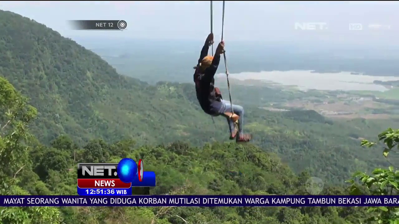 Kalibaya Park via Net12, 1. Waduk Penjalin, 2. Hutan Mangrove Kaliwlingi, 3. Pantai Randusanga / Randusongo, 4. Agrowisata Besaran, 5. Wisata Pasir Gibug, 6. Masjid Agung Brebes, 7. Kalibaya Park, 8. Pabrik Gula Jatibarang, 9. Taman Edukasi, 10. Curug Putri, 11. Kebun Teh Kali Gua, 12. Candi Pangkuan, 13. Air Terjun Ranto Canyon, 14. Kampung Budaya Dusun Jalaswatu, 15. Pemandian Air Panas Tirta Husada, 16. Pemandian Air Panas Cipanas Buaran, 17. Ciblon Waterboom, 18. Bukit Cawiri, Dadablangan Malahayu, 19. Waduk Malahayu, 20. Cagar Alam Telaga Ranjeng, 21. Bukit Panenjoan, 22. Bukit AADT yang Menawan , 23. Bukit Baper yang Menawan , 24. Puncak Sakub, 25. Alun – Alun Brebes, 26. Pulau Hantu Sigempol, 27. Bukit Bintang Capar yang eksotik, 28. Gunung Gora, 29. Curug Cantel, 30. Kebon Gedhang, 31. Bukit Gerdesy – Taman Gerdesty Cilibur, 32. Pulau Cemara Sawojajar Brebes, 33. Gunung Nyapa, 34. Curug Awu, 35. Curug Panyusuhan, 37. Curug Rambukasang yang tersembunyi, 38. Curug Lebak Beber Wetan
