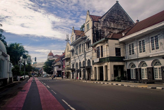 Kota Tua Jakarta, Informasi Dasar, Sejarah Kota Tua Jakarta, Transportasi Menuju Kota Tua, Jam Operasional, Harga Tiket Masuk, Pesona Kota Tua Memang Tidak Ada Duanya, Objek Wisata Menarik di Kota Tua Jakarta, Kuliner di Kota Tua, Tips Berwisata Di Kota Tua Jakarta