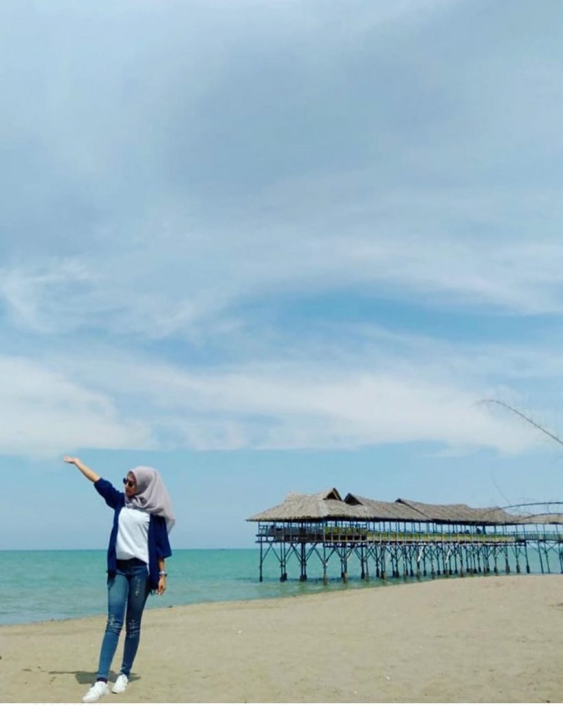 Pantai Lancok via IG @rajwana_muzella, 1. Pantai Iboih, 2. Pantai Ulee Lheue, 3. Pantai Lampuuk, 4. Pantai Tapak Gajah, 5. Pantai Lhoknga, 6. Pantai Anoi Itam, 7. Pantai Lange, 8. Pantai Sumur Tiga, 9. Pantai Lanaga, 10. Pantai Lhok Mee, 11. Pantai Alue Naga, 12. Pantai Ujung Kareung, 13. Pantai Pulo Sarok, 14. Pantai Cemara Indah , 15. Pulau Rubiah, 16. Pantai Lhok Bubon, 17. Pantai Pusong Sangkalan, 18. Pantai Kuala Raja, 19. Pantai Ujong Batee, 20. Pantai Suak Ribee, 21. Pantai Batee Puteh, 22. Pantai Lancok, 23. Pantai Kuala Idi, 24. Pantai Pasir Putih Sabang, 25. Pantai Jaboi, 26. Pantai Arun Sabang, 27. Pantai Batee Dua, 28. Pantai Mata Ie Sabang