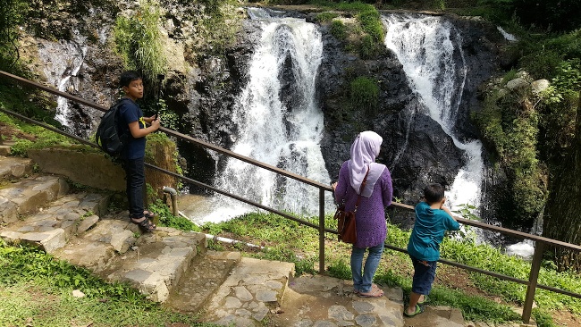 Air Terjun Maribaya Resort via nyeritain, Informasi Dasar, Daya Tarik Lembang, Tempat Wisata di Lembang Bandung, Tempat Wisata di Lembang yang Sudah Tutup, Aktivitas Seru yang Wajib Dilakukan di Lembang, Akses Menuju Lembang