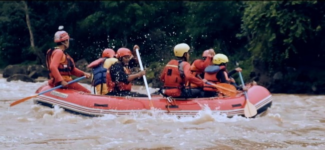 Arung Jeram di Sungai Citanduy via Youtube, 1. Mega Wisata Icakan, 2. Kampung Adat Kuta, 3. Curug Tujuh Cibolang, 4. Situ Lengkong Panjalu, 5. Cagar Alam Pananjung, 6. Cukang Taneuh atau Green Canyon, 7. Pantai Pangandaran, 8. Ciung Wanara, 9. Jembatan Sasak Cirahong, 10. Masjid Agung Ciamis, 11. Pantai Karang Nini, 12. Pantai Batu Karas, 13. Lembah Putri, 14. Puncak Bangku Rancah, 15. Pantai Batu Hiu, 16. Astana Gede Kawali, 17. Wisata Batu Ngampar, 18. Rafting Sungai Citumang, 19. Alun-Alun Ciamis, 20. Taman Surawisesa Kawali, 21. Situs Gunung Susuru, 22. Taman Raflesia, 23. Sukahaji Waterboom, 24. Rumah Makan Warung Jeruk, 25. Rumah Makan Ampera Ciamis, 26. Wisata Sungai Citumang, 27. Arung Jeram di Sungai Citanduy