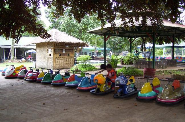 Children Playground via Traveliocom, Sejarah Kebun Binatang Ragunan, Informasi Dasar Kebun Binatang Ragunan, Rute Menuju Kebun Binatang Ragunan, Harga Tiket Masuk Ragunan Terbaru, Wahana Wisata Kebun Binatang Ragunan, Tips dan Saran Mengunjungi Ragunan
