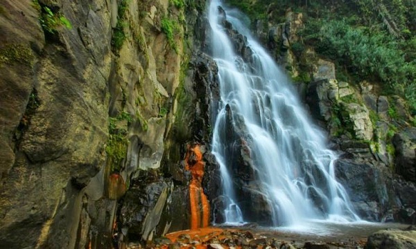 Curug Mrawu via Lihat.co.id, 1. Kawah Sikidang Dieng, 2. Kompleks Percandian Arjuna, 3. Taman Margasatwa Serulingmas, 4. D’Qiano Hot Spring Waterpark, 5. Museum Kailasa Dieng, 6. Arung Jeram Sungai Serayu, 7. Surya Yudha Park Banjarnegara, 8. Candi Bima, 9. Pemandian Air Panas Pingit, 10. Kawah Candradimuka, 11. Gunung Lanang, 12. Kawah Sileri Dieng, 13. Sumur Jalatunda Dieng, 14. Curug Pitu Banjarnegara, 15. Curug Mrawu, 16. Curug Sikopel, 17. Telaga Merdada Banjarnegara, 18. Telaga Dringo, 19. Waduk Mrica, 20. Candi Gatot Kaca, 21. Tampo Mas, 22. Curug Pletuk, 23. Serayu Park, 24. Kolam Renang Serulingmas, 25. Pesona Curug Muncar Banjarnegara, 26. Bukit Asmara Situk (Tutup Sementara), 27. Bukit Watu Sodong, 28. Bukit Icika, 29. Bukit Rumpit Bike Park, 30. Taman Kardjono, 31. BUARAN (Bukit Ares Pawinihan), 32. Curug Kuripan, 33. Pemandian air hangat segar asri, 34. Wisata Dawuhan, 35. Air Terjun Genting, 36. Bukit Skoter, 37. Curug Sinom Indah Kalibening, 38. Telaga Balai Kambang, 39. Wadas Tumpang Banjarnegara, 40. Anglir Mendung Banjarnegara, 41. Curug Pundung Sewu Banjarnegara, 1. Warung Makan Soto Krandegan, 2. Combro Kalipalet, 3. Bakso Ketupat Belakang Polres, 4. Saung Bu Mansyur
