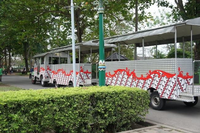 Kereta Wisata, Lokasi dan Rute Menuju Candi Prambanan, Sejarah Candi Prambanan, Daya Tarik Candi Prambanan, Penginapan di Sekitar Candi Prambanan, Harga Tiket Masuk Candi Prambanan, Tips Liburan ke Candi Prambanan