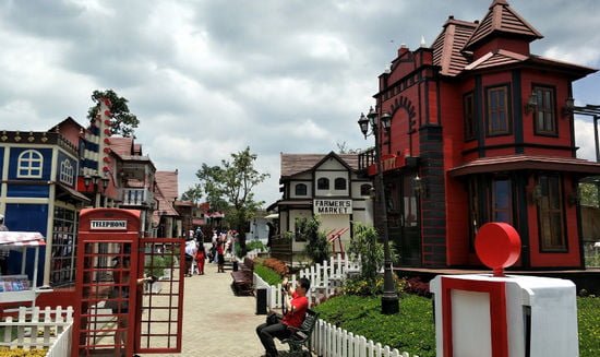 Kota Mini Oleh Wita Mahliyani