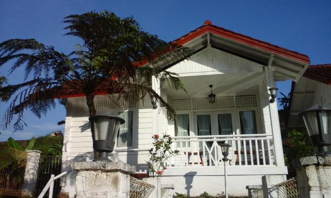 Marbella Twin Waterfall Resort Ciater, Lokasi dan Rute Menuju Sari Ater, Sejarah Pemandian Sari Ater, Daya Tarik Wisata Pemandian Sari Ater, Harga Tiket Masuk Sari Ater, Penginapan di Sekitar Pemandian Sari Ater, Tempat Wisata di Sekitar Pemandian Sari Ater, Tips Liburan ke Pemandian Sari Ater