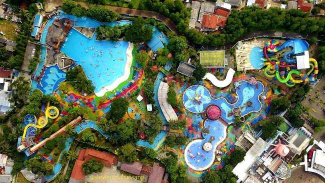 Lokasi dan Rute Menuju Ocean Park, Daya Tarik Ocean Park, Jam Operasional Ocean Park, Harga Tiket Masuk Ocean Park, Tips Liburan di Ocean Park