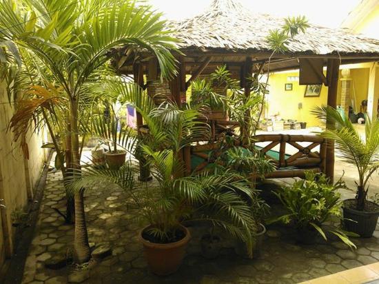 Rumah Desa Homestay via Tripadvisor, Lokasi dan Rute Menuju Candi Prambanan, Sejarah Candi Prambanan, Daya Tarik Candi Prambanan, Penginapan di Sekitar Candi Prambanan, Harga Tiket Masuk Candi Prambanan, Tips Liburan ke Candi Prambanan