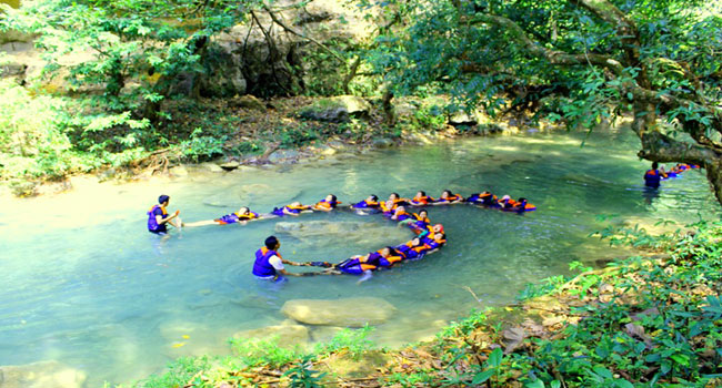 Wisata Sungai Citumang via Javaindonesiaorg, 1. Green Canyon, 2. Pantai Karang Nini, 3. Curug Tujuh Cibolang, 4. Wisata Sungai Citumang, 5. Ciung Wanara, 6. Mega Wisata Icakan, 7. Kampung Kuta Ciamis, 8. Masjid Agung Ciamis, 9. Situ Lengkong Panjalu, 10. Pantai Pangandaran