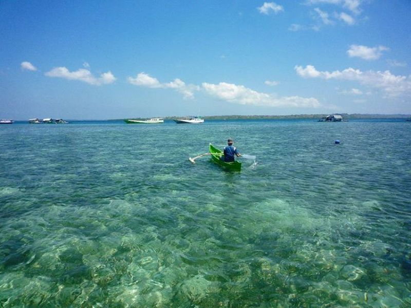 Pulau Sapeken via IG @bang.jep_, 1. Gili Iyang, 2. Gili Labak, 3. Gili Genting, 4. Pulau Sapeken, 5. Pantai Lombang, 6. Pantai Ambuten, 7. Bukit Tinggi Daramista, 8. Bukit Kapur Kombang, 9. Pantai Slopeng, 10. Kepulauan Masalembu, 11. Pantai Sembilan, 12. Pulau Mamburit, 13. Taman Adipura Kota Sumenep, 14. Masjid Agung Sumenep, 15. Museum Keraton Sumenep, 16. Pantai Badur, 17. Air Terjun Durbugan, 18. Padang Lamun, Menyaksikan Pemandangan Unik dari Pulau Sapudi, 19. Pantai Ropet