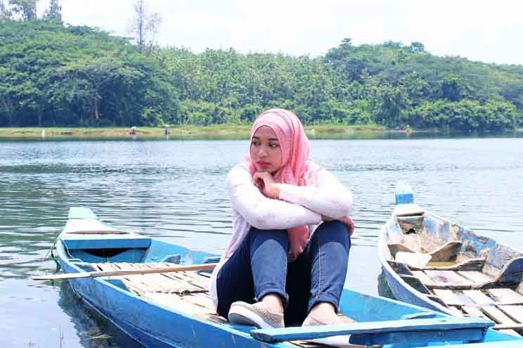Waduk Greneng via IG @mentarintans, 1. Goa Terawang, 2. Goa Sentono, 3. Museum Mahameru, 4. Replika Fosil Gajah Purba Blora, 5. Keraton Jipang, 6. Monumen Arjuna Wiwaha Cepu, 7. Taman Mustika, 8. Gua Maria Sendang Harjo, 9. Purwo Suci, 10. Grojogan Bengawan Solo, 11. Wisata Relief Jembatan Merah, 12. Gunung Puteh Guo Telo, 13. KDR Park Kundungan, 14. Embung Plered, 15. Gunung Cengklik, 16. Waduk Tempuran, 17. Kampoeng Bluron, 18. Taman Seribu Lampu Cepu, 19. Trainz Loco Tour, 20. Wana Wisata Kedung Pupur, 21. Wisata Cemoro 7, 22. Gubug Payung, 23. Gunung Manggir Blora, 24. Air Terjun Kedung Mansur, 25. Oro – Oro Kesongo, 26. Kilometer 0 Cepu, 27. Bukit Kemuning Blora, 28. Kedung Londo, 29. Alun – Alun Blora, 30. Wisata Keluarga Pemandian Sayuran, 31. Kampung Gojekan, 32. Wanawisata Wanirupo, 33. Waduk Bentolo, 34. Waduk Greneng, 35. Taman Sarbini Water Splash Blora, 36. Bukit Janjang Blora, 37. Monumen Hutan Jati Alam Blora, 38. Agrowisata Temanjang, 39. Taman Budaya dan Seni Tirtonadi, 40. Gunung Pencu, 41. Embung Keruk, 42. Tugu Pancasila Blora